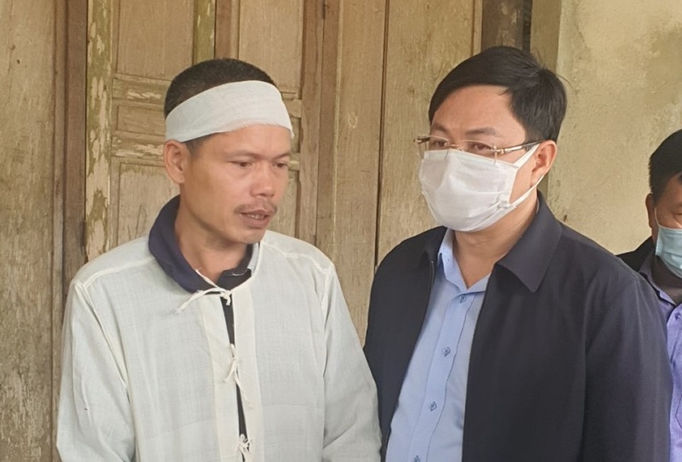 Vụ tai nạn 7 người tử vong: 5 đám tang phủ đau thương lên xã nghèo - 4 Vụ tai nạn 7 người tử vong: 5 đám tang phủ đau thương lên xã nghèo - 4