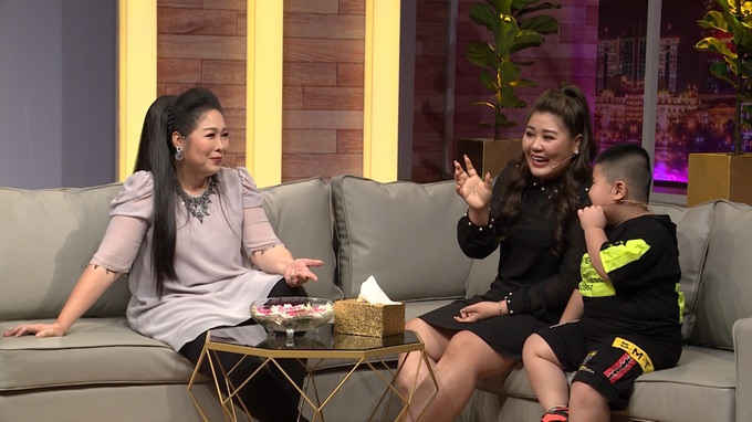 Mẹ hiện tượng nhí Khôi Mập rơi nước mắt kể về hành trình đưa con trai tới cuộc sống - Ảnh 1. Mẹ hiện tượng nhí Khôi Mập rơi nước mắt kể về hành trình đưa con trai tới cuộc sống - Ảnh 1.