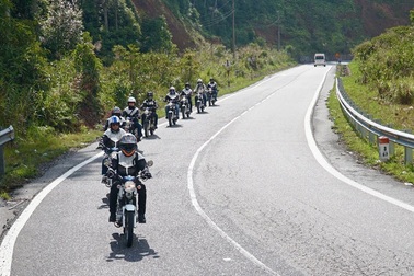 Cung đường cao nguyên với những cảm xúc bùng nổ sau tay lái