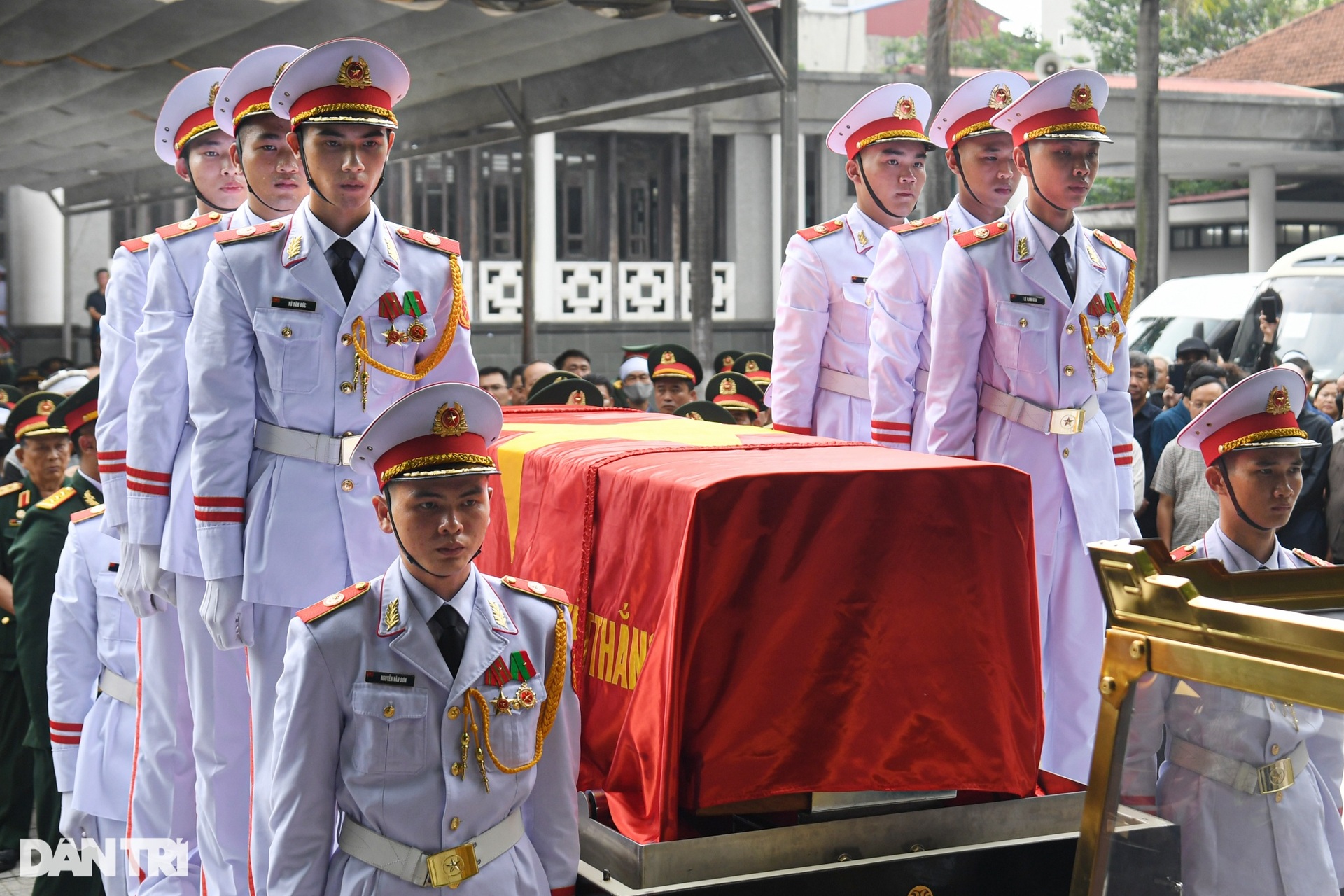 Lễ truy điệu Thượng tướng Nguyễn Chí Vịnh - 8 Lễ truy điệu Thượng tướng Nguyễn Chí Vịnh - 8