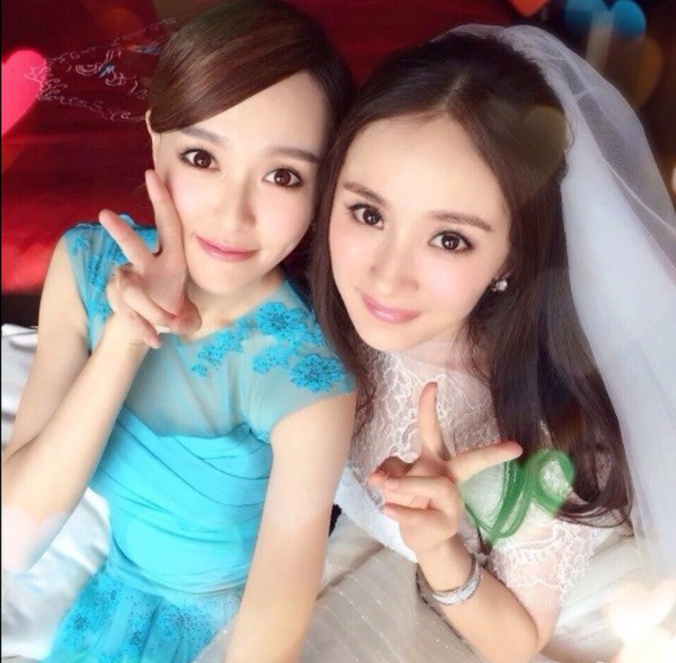 Dương Mịch thân thiết với Angelababy, tránh mặt Đường Yên - 5 Dương Mịch thân thiết với Angelababy, tránh mặt Đường Yên - 5
