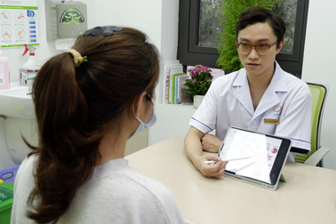 Nhiều nữ sinh mắc bệnh xã hội sau câu nói "tin anh đi"