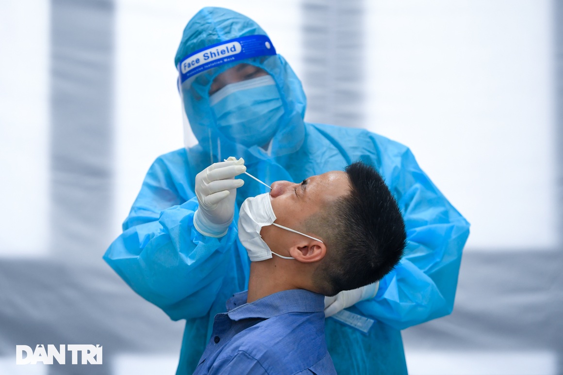 Hà Nội đón chuyến tàu khách đầu tiên đến từ Hải Phòng sau giãn cách - 3 Hà Nội đón chuyến tàu khách đầu tiên đến từ Hải Phòng sau giãn cách - 3