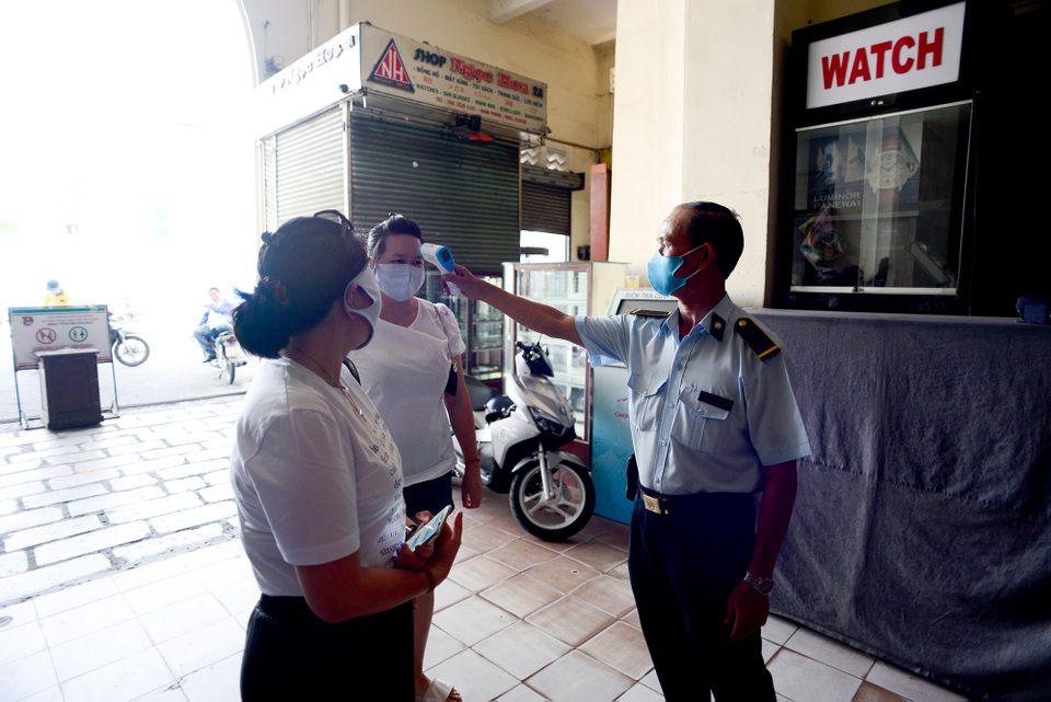 Chợ Bến Thành.jpg