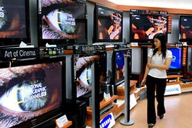 Giá tivi LCD giảm đến 40%