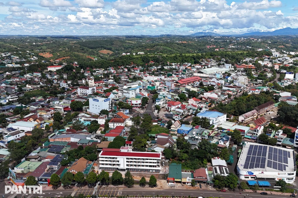 Xây dựng tiêu chí mới tỉnh phải có tối thiểu 1,4 triệu dân, xã 16.000 dân - 2 Xây dựng tiêu chí mới tỉnh phải có tối thiểu 1,4 triệu dân, xã 16.000 dân - 2