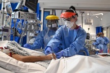 Chuyên gia Anh dự đoán tương lai Covid-19