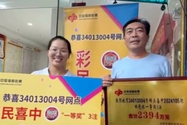 Trúng độc đắc 84 tỷ đồng nhờ mua vé số suốt 7 năm bằng ngày sinh người thân