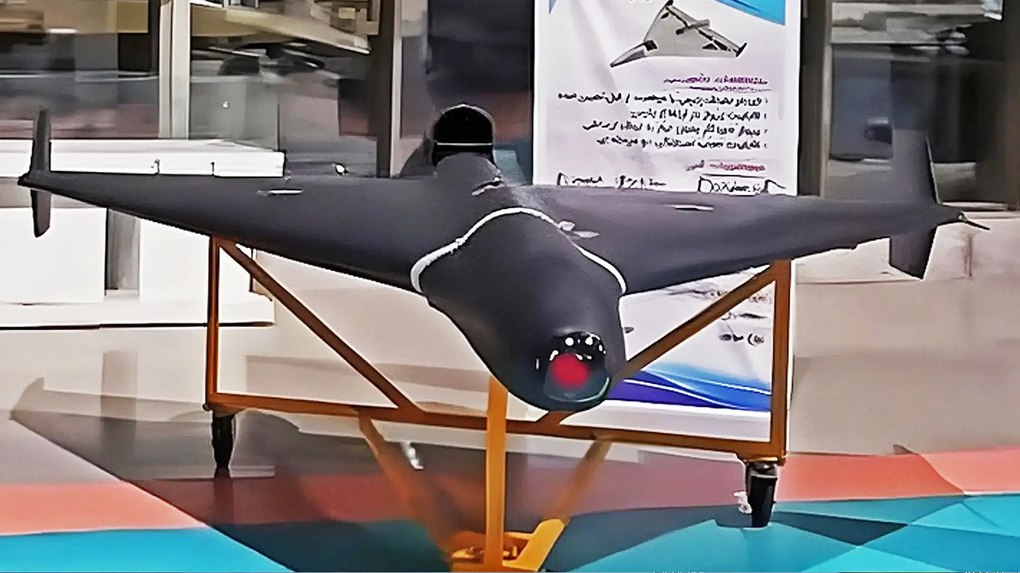 Iran trình làng mẫu Shahed hiện đại nhất - 2 Iran trình làng mẫu Shahed hiện đại nhất - 2