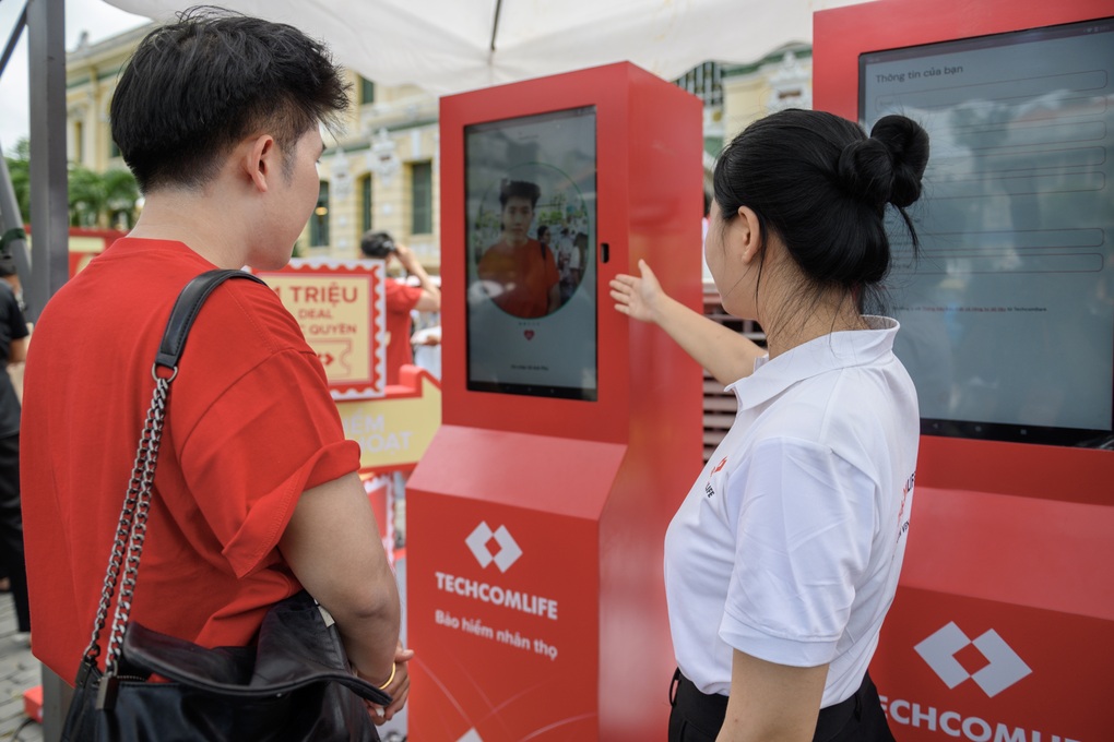 Một ngày trải nghiệm Techcombank OneU tại Bưu điện TPHCM - 2 Một ngày trải nghiệm Techcombank OneU tại Bưu điện TPHCM - 2