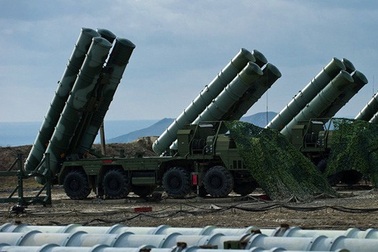 Mỹ cảnh báo Ấn Độ cân nhắc hậu quả nếu mua “rồng lửa” S-400 của Nga