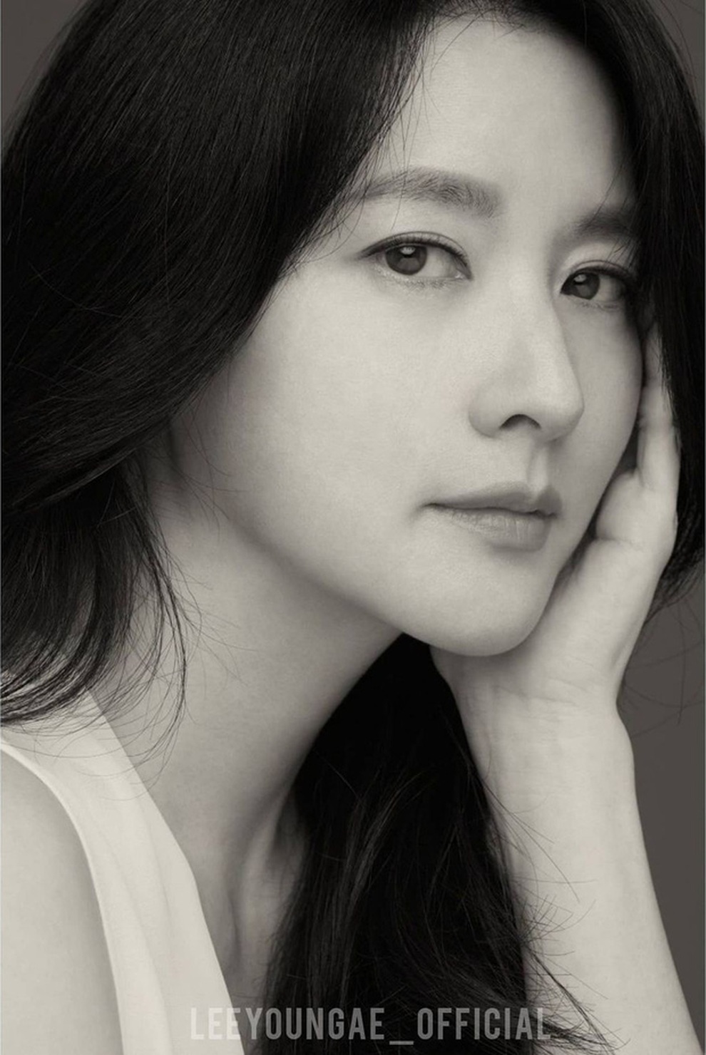 Đỉnh cao nhan sắc tuổi 50 của Nàng Dae Jang Geum Lee Young Ae - 2 Đỉnh cao nhan sắc tuổi 50 của Nàng Dae Jang Geum Lee Young Ae - 2