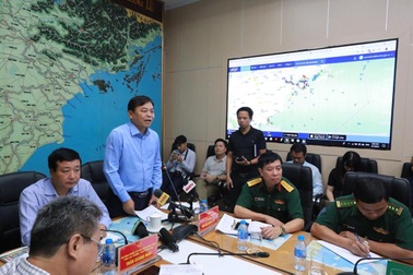 Họp ứng phó bão số 3: Có hiện tượng khách du lịch thích ở lại đảo xem bão