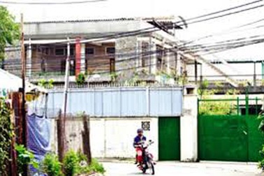 Ngôi nhà mặt tiền nghìn tỷ của bà bán bún thuộc về ai?