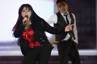 Ngọc Ánh: U50 vẫn “máu lửa” trên sân khấu