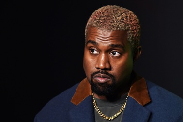 Kanye West: Lắm tài nhiều tật, rất "phũ", nhưng được "người cũ" thương yêu