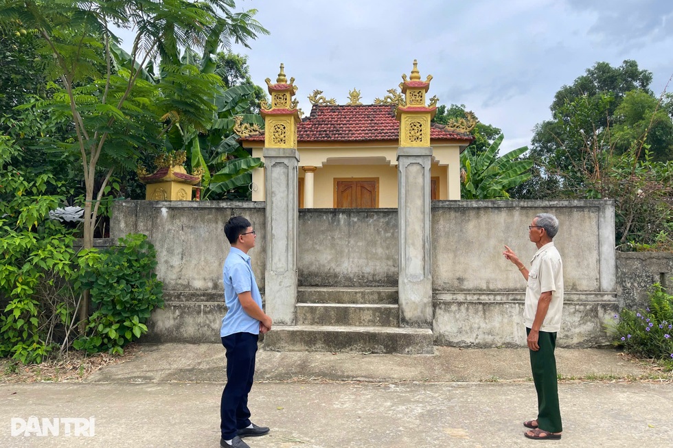 Cụ bà 97 tuổi kể chuyện cách mạng ở vùng quê ăn Tết Độc lập lớn nhất nước - 4 Cụ bà 97 tuổi kể chuyện cách mạng ở vùng quê ăn Tết Độc lập lớn nhất nước - 4