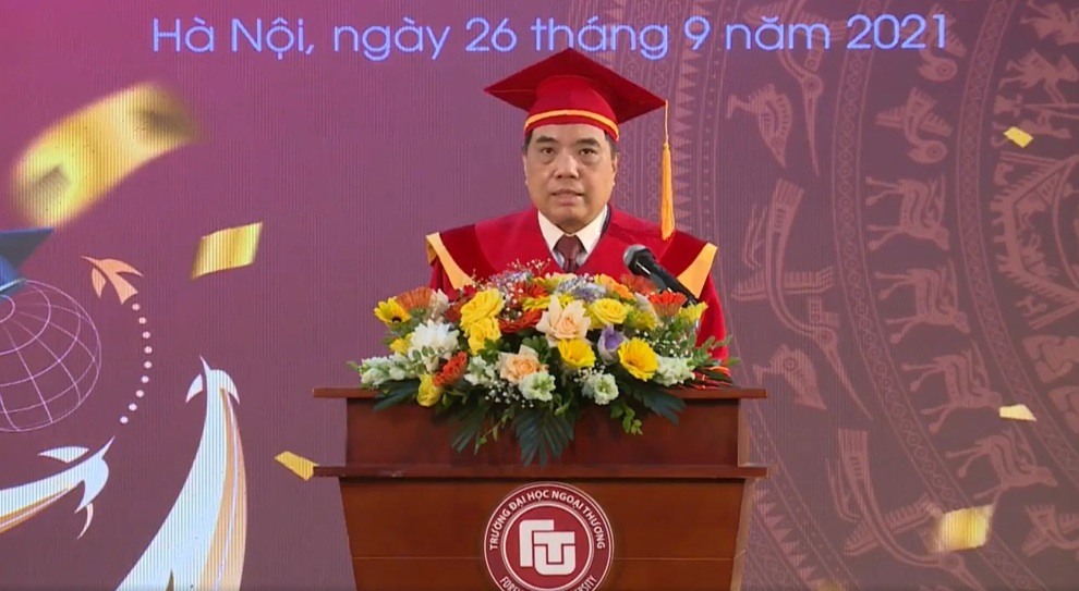 Lễ tốt nghiệp vắng lặng nhất trong lịch sử của Đại học Ngoại thương - 5 Lễ tốt nghiệp vắng lặng nhất trong lịch sử của Đại học Ngoại thương - 5