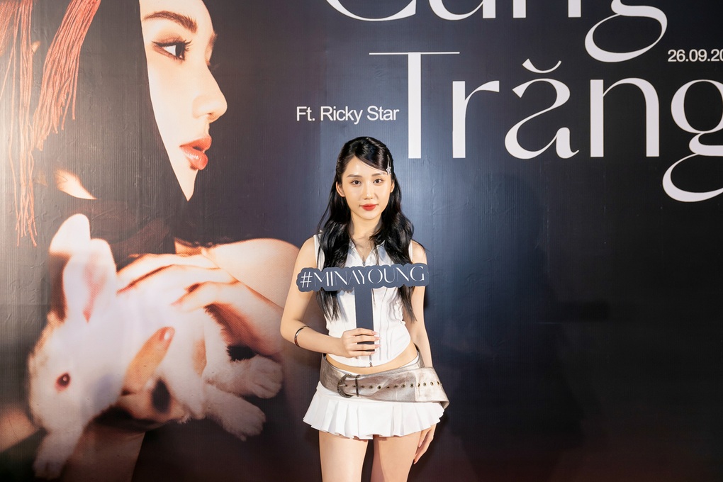 Mina Young - Nữ streamer nổi tiếng ra mắt MV mùa trung thu - 1 Mina Young - Nữ streamer nổi tiếng ra mắt MV mùa trung thu - 1