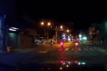 Phóng nhanh vượt đèn đỏ, thanh niên lập tức bị CSGT xử lý