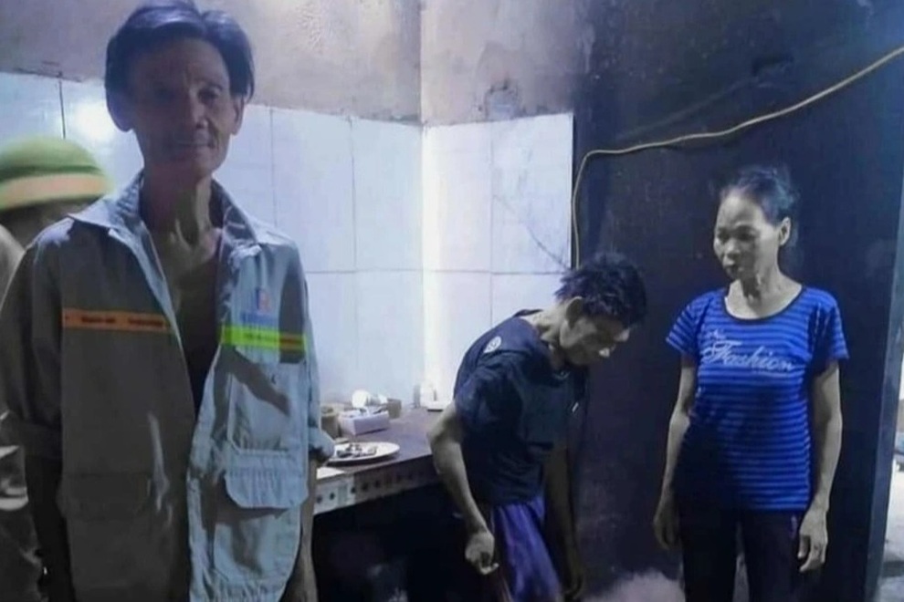 Cháy nhà bếp, 250 triệu đồng vay mượn giấu trong xô bát cũng ra tro - 2 Cháy nhà bếp, 250 triệu đồng vay mượn giấu trong xô bát cũng ra tro - 2