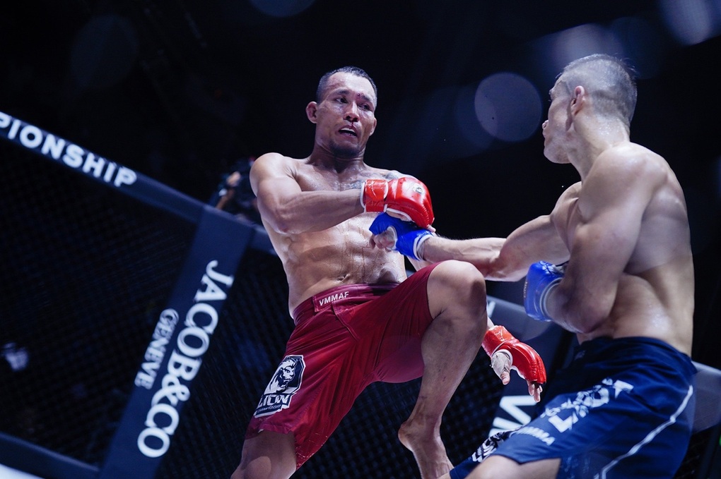 Trần Quang Lộc thắng kịch tính Kamil, bảo vệ đai vô địch MMA Championship - 5 Trần Quang Lộc thắng kịch tính Kamil, bảo vệ đai vô địch MMA Championship - 5