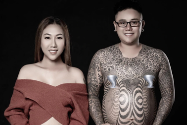 Chồng chuyển giới ở TPHCM "dở khóc" khi mang thai, sinh con hộ vợ