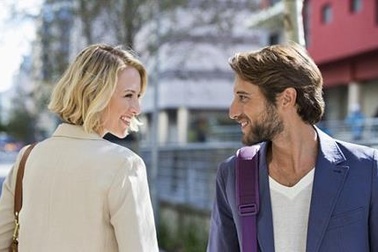 Để gặp được tình yêu từ cái nhìn đầu tiên