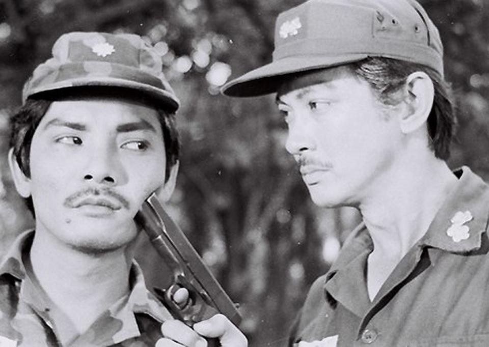 Thương Tín: “Tôi thấy khủng hoảng, buồn bã trước sự ra đi của anh Chánh Tín” - 1 Thương Tín: “Tôi thấy khủng hoảng, buồn bã trước sự ra đi của anh Chánh Tín” - 1