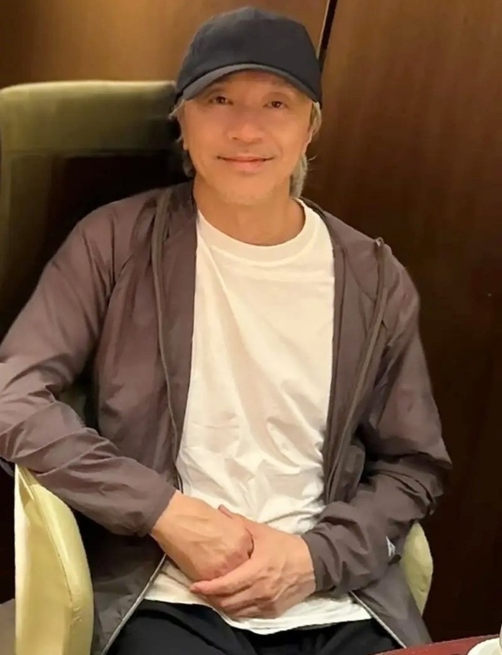 Lối sống lập dị, cô độc của Châu Tinh Trì bắt nguồn từ quá khứ khốn khó? - 1