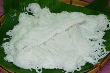 Hàng loạt bún, phở “ngậm” chất làm trắng bị phát hiện