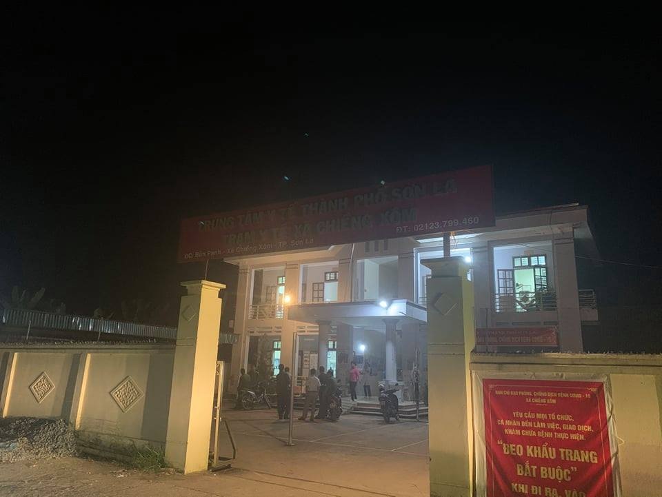 Bé gái 2 tháng tuổi tử vong sau khi tiêm vắc xin 5 trong 1 - 1 Bé gái 2 tháng tuổi tử vong sau khi tiêm vắc xin 5 trong 1 - 1