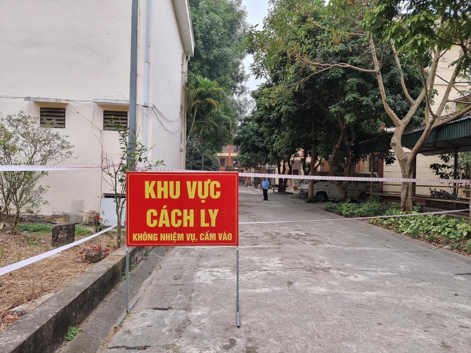 Hướng dẫn cách ly tại nhà mới nhất cho trẻ dưới 15 tuổi - 1 Hướng dẫn cách ly tại nhà mới nhất cho trẻ dưới 15 tuổi - 1