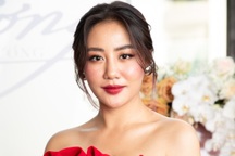 Văn Mai Hương thừa nhận mải yêu nên xao nhãng công việc