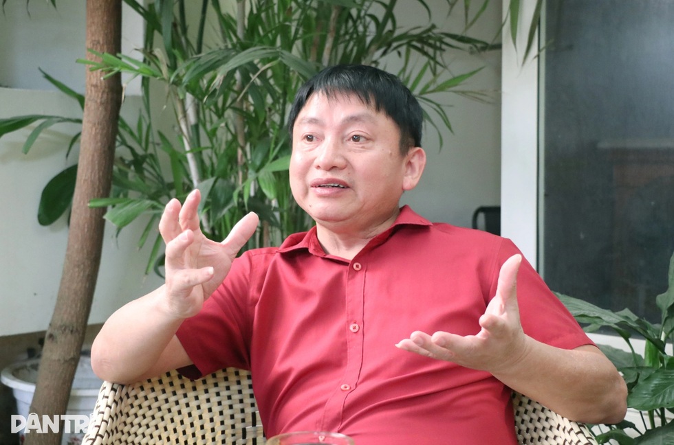 Sẵn sàng cho cả thất bại khi cởi bỏ "tấm áo"... người nhà nước