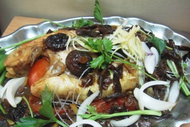 Cá diêu hồng hấp nấm hương ngon miệng