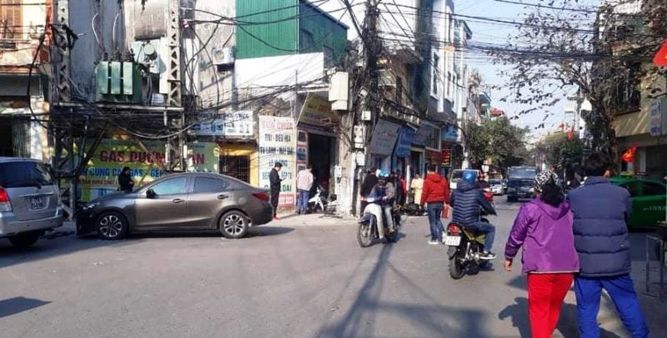 Một người tử vong sau va chạm với xe của Trưởng phòng Kinh tế Hạ tầng - 1 Một người tử vong sau va chạm với xe của Trưởng phòng Kinh tế Hạ tầng - 1