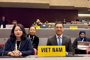 Hơn 1.400 đại biểu toàn cầu cam kết chống lại "làn sóng thuốc lá mới"