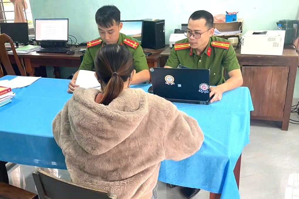 Đăng tin vu khống người khác, một phụ nữ bị phạt 7,5 triệu đồng - 1