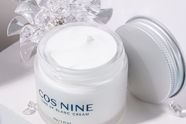 Kem dưỡng trắng da Cos Nine Hàn Quốc - Nuôi dưỡng làn da sáng đẹp tự nhiên