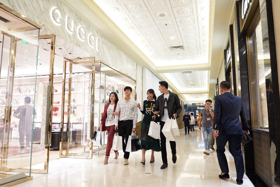 “Tưng bừng mua sắm, đón lộc đầu năm” với Tràng Tiền Plaza - 1 “Tưng bừng mua sắm, đón lộc đầu năm” với Tràng Tiền Plaza - 1
