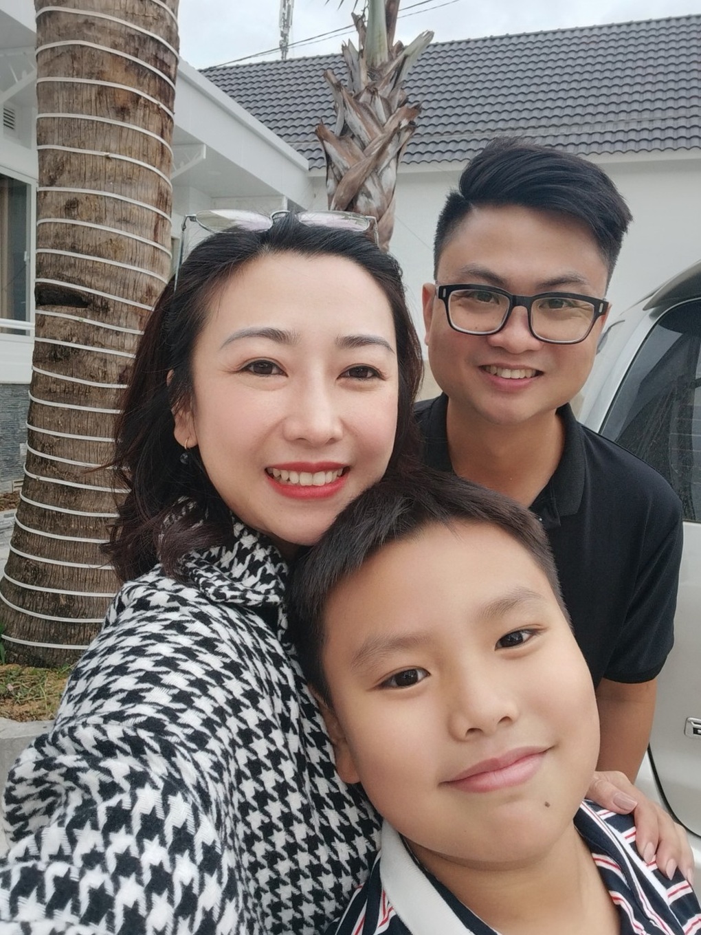 Cặp đôi đẹp cùng ghép lại mảnh vỡ hôn nhân sau hò hẹn trên sóng truyền hình - 1 Cặp đôi đẹp cùng ghép lại mảnh vỡ hôn nhân sau hò hẹn trên sóng truyền hình - 1