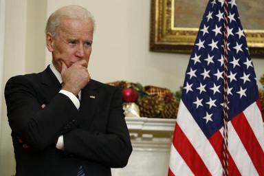 Sứ mệnh khó khăn của Phó Tổng thống Mỹ trong "tâm bão"