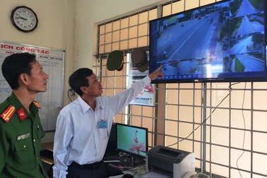 Lắp camera an ninh để dẹp nạn trộm hoa, kiểng ở "làng hoa" Sa Đéc