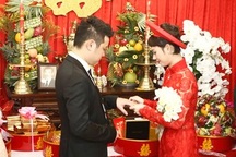 Trà My Idol rạng rỡ trong ngày lên xe hoa