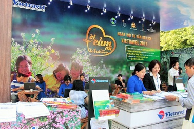 “Săn” tour khuyến mại, giảm giá "sốc" tại ngày hội tư vấn du lịch