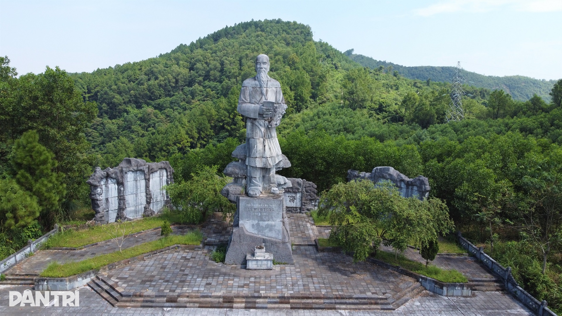 Giai thoại về nơi yên nghỉ của Đại danh y Hải Thượng Lãn Ông - 14 Giai thoại về nơi yên nghỉ của Đại danh y Hải Thượng Lãn Ông - 14
