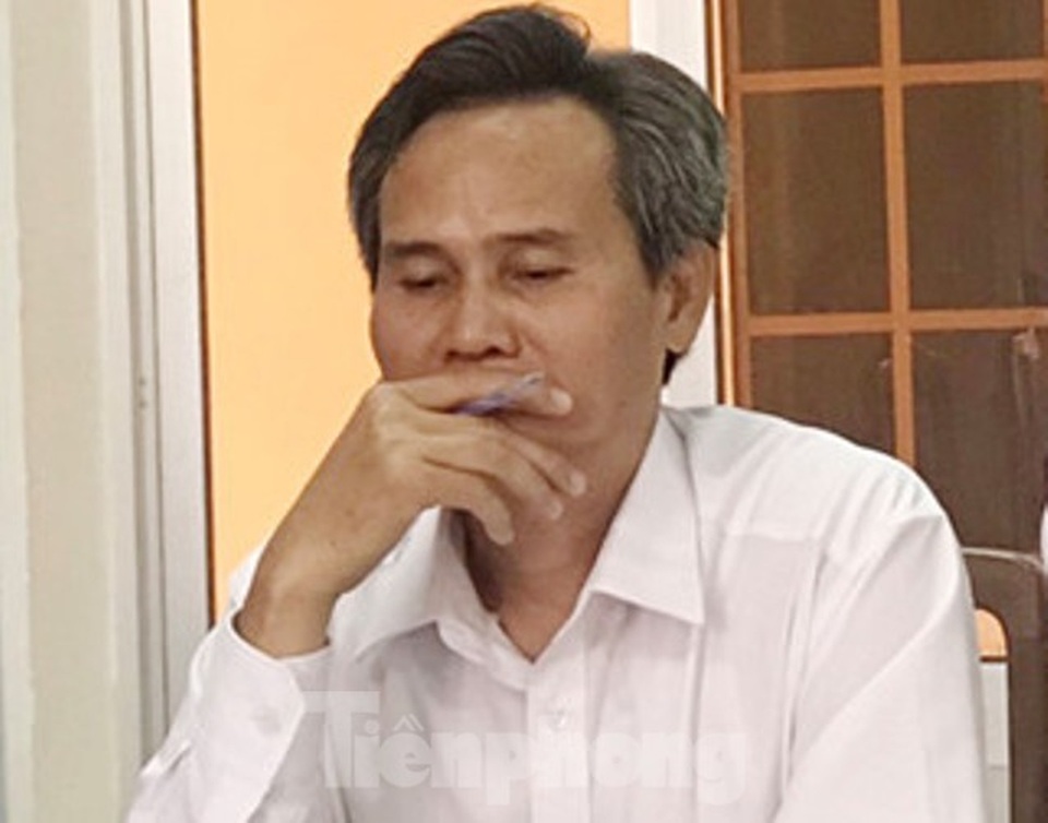 Dư luận Bình Phước xôn xao về thẩm phán tham gia xét xử 2 vụ án, có 2 người tự sát - 2 Dư luận Bình Phước xôn xao về thẩm phán tham gia xét xử 2 vụ án, có 2 người tự sát - 2