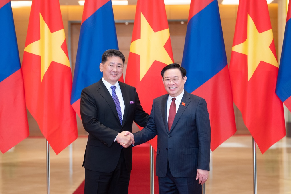 Việt Nam - Mông Cổ đặt mục tiêu gấp đôi kim ngạch thương mại - 3 Việt Nam - Mông Cổ đặt mục tiêu gấp đôi kim ngạch thương mại - 3