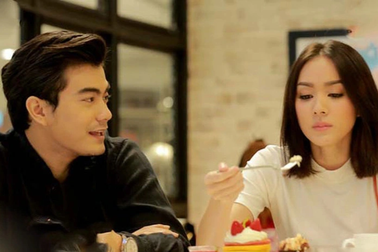 Tôi say rượu đến mức... ngủ quên giờ làm lễ ăn hỏi